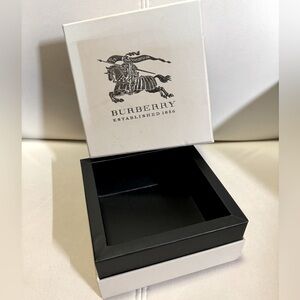 Selling Authentic Burberry Accessories box